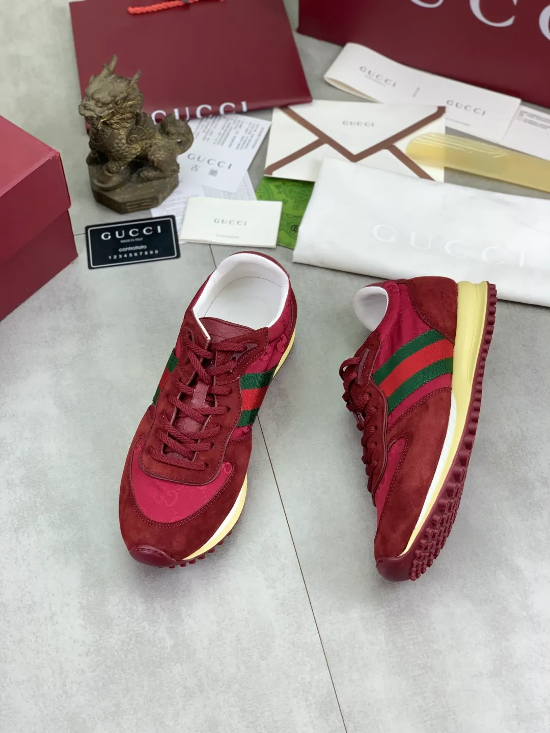 Men's shoes 💰P640 New Gucci Gucci Top version Latest catwalk style Re-Motion series Thick-soled casual sports shoes Original purchase and development ▪️Fabric: Original custom imported first-layer cowhide ▪️Sole: Original molded TPU material ▪️Sole thickness: 3.5CM ▪️Size: Men 39-45 Color: 8️⃣ colors available, boutique packaging